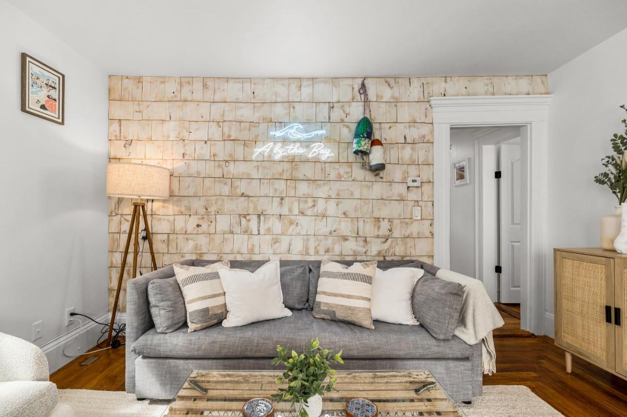 A By The Bay - Stunning Seaside Apartment Gloucester Exterior foto